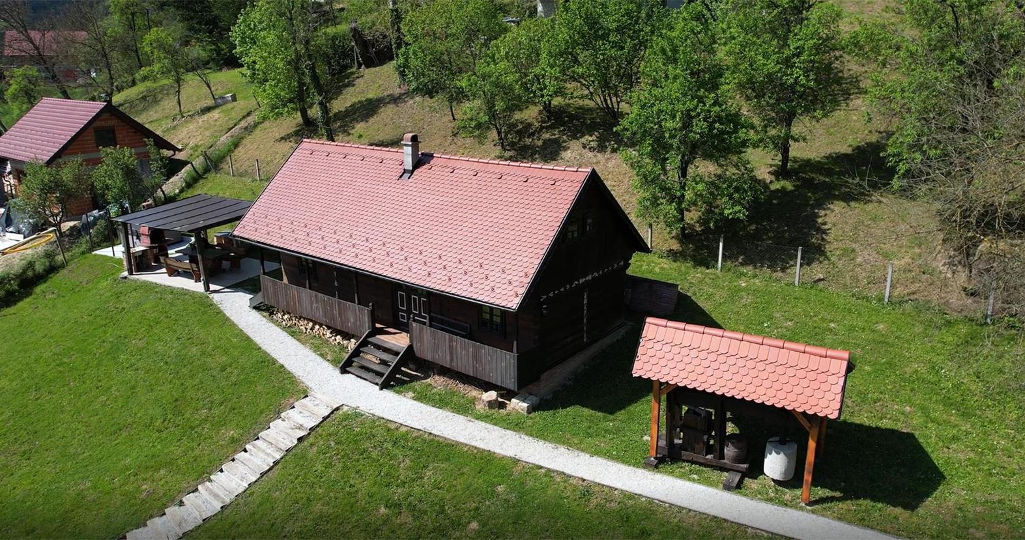 Tradicionalna Zagorska Drvena Kuca Stara Murva Tuheljske Toplice Exterior foto